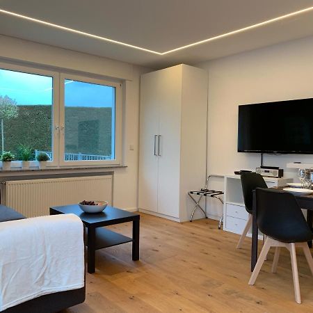 Appartement Koln In Bornheim-Sechtem, Nahe Phantasialand, Bruhl, Koln, Bonn, Db-Anschluss, Messe-Koln, Business-Komfort Bornheim  Εξωτερικό φωτογραφία