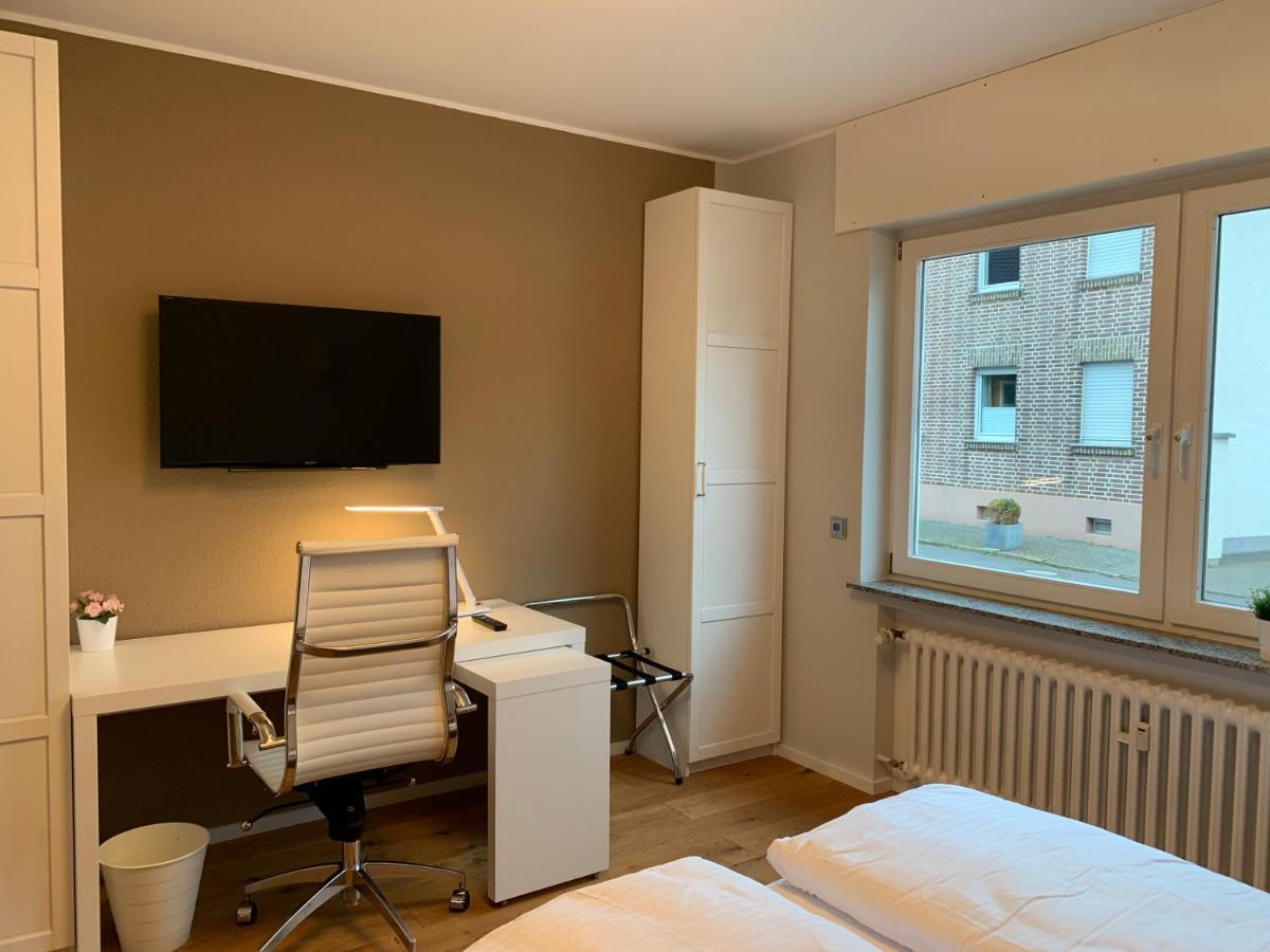 Appartement Koln In Bornheim-Sechtem, Nahe Phantasialand, Bruhl, Koln, Bonn, Db-Anschluss, Messe-Koln, Business-Komfort Bornheim  Εξωτερικό φωτογραφία